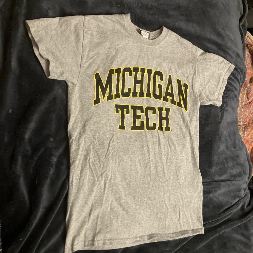 Gray Michigan Tech T-Shirt